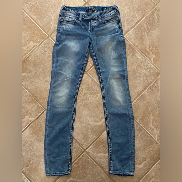 Silver Jeans Tuesday Low Skinny Joga Jeans Lighter Blue Wash Size W26 L31 - Picture 3 of 16